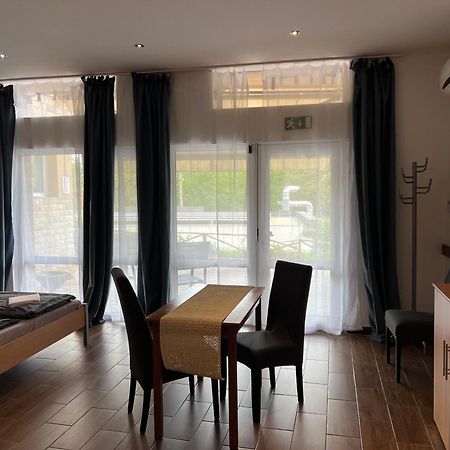 Villamerica Miskolc Luaran gambar