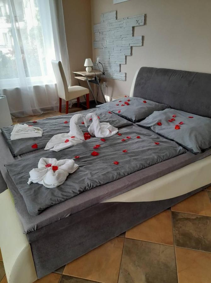 Villamerica Miskolc Luaran gambar
