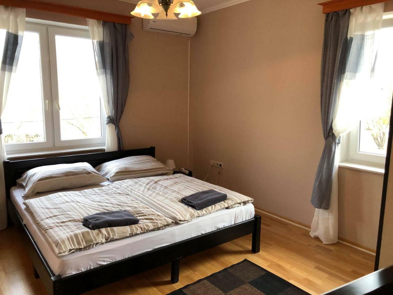 Villamerica Miskolc Luaran gambar